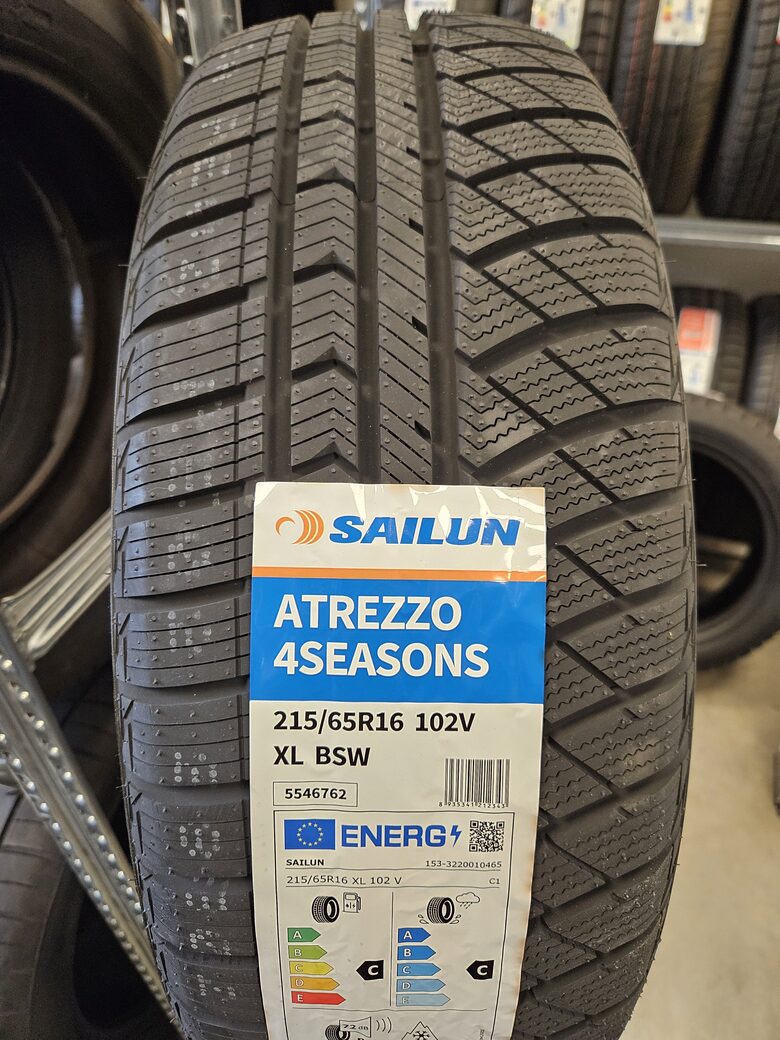 215/65R16 Sailun 4Seasons