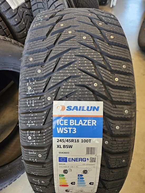 245/45R18 Sailun WST3 ar šipiem
