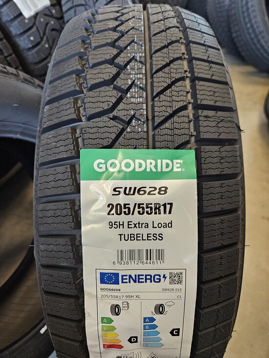205/55R17 Goodride SW628