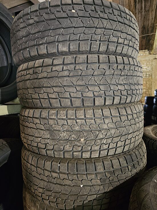 205/60R16 Yokohama IG53