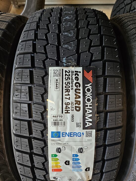 225/50R17 Yokohama IG53