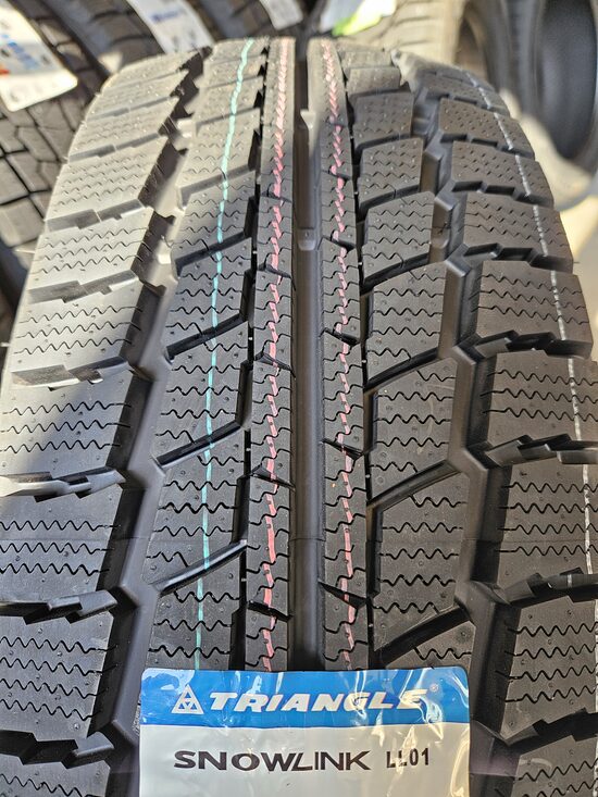 225/70R15C Triangle LL01