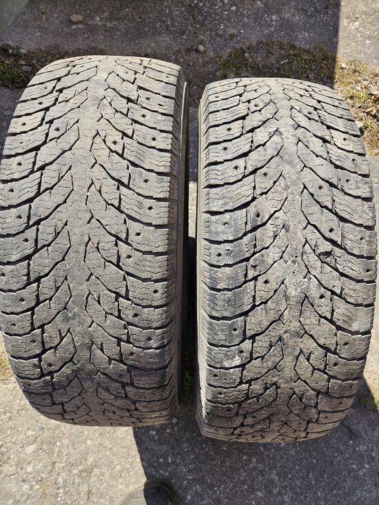 235/65R16C Nokian Hakkapeliitta C4