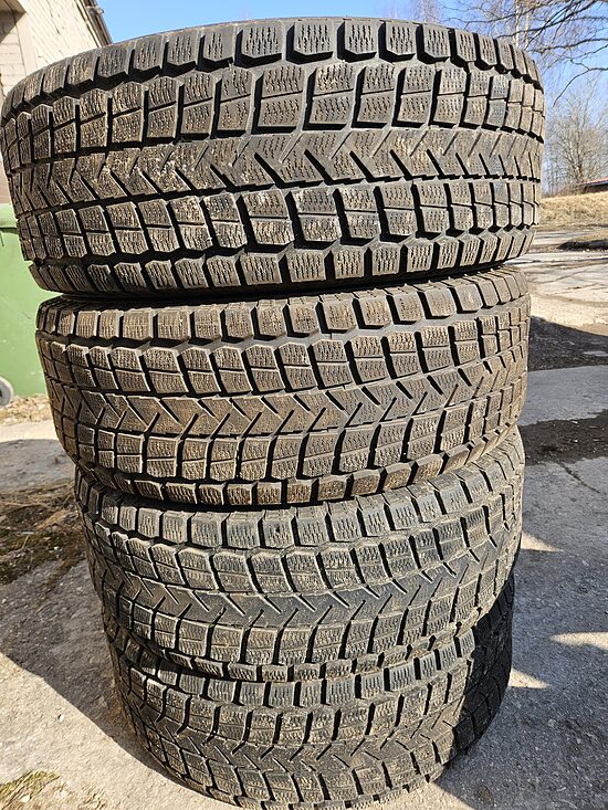 265/65R17 Maxxis Presa SUV