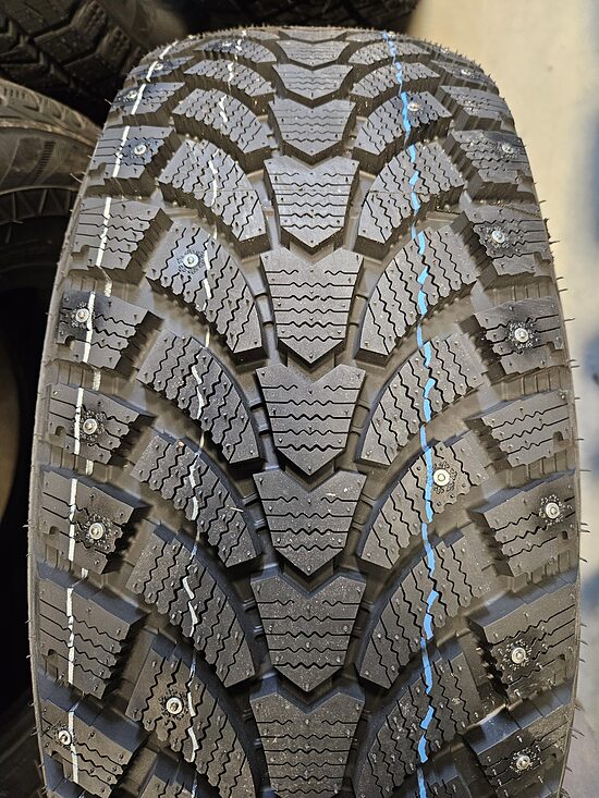 235/45R17 Antares Grip60 ar šipiem