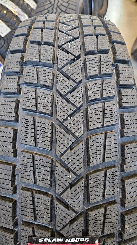 255/50R19 Nereus NS806