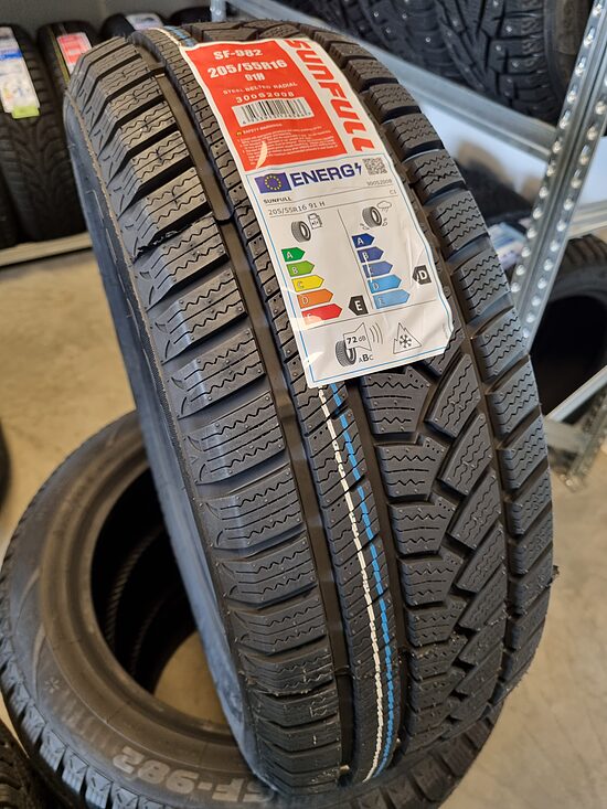 205/55R16 Sunfull SF982